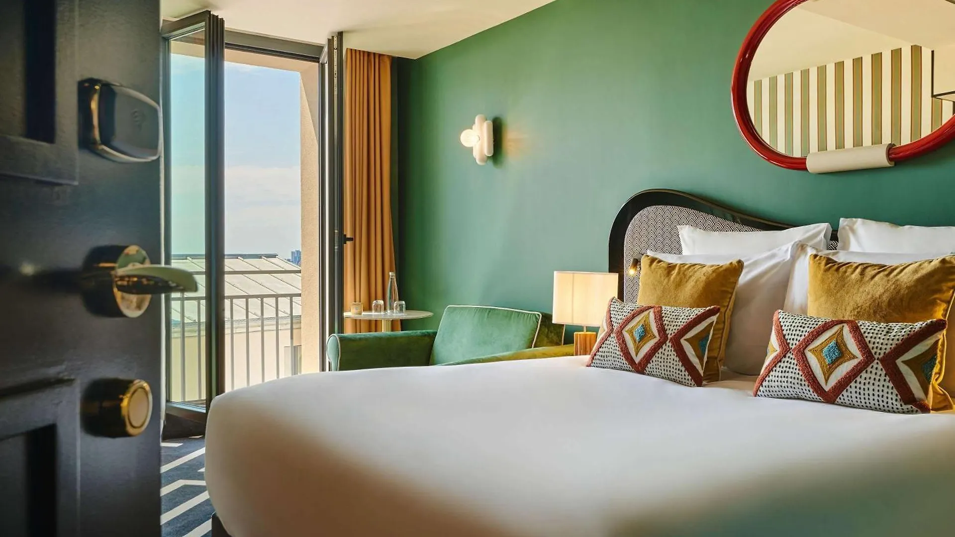 Mercure Butte Montmartre Basilique Hotel 4*