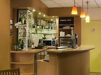 Mercure Butte Montmartre Basilique מלון
